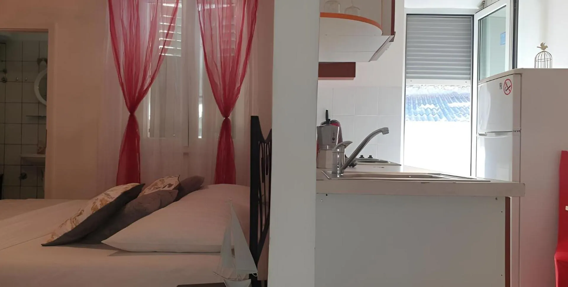 Old Town & Free Parking - Sweet Apartment Dado With Balcony Split 0*,  Croatia